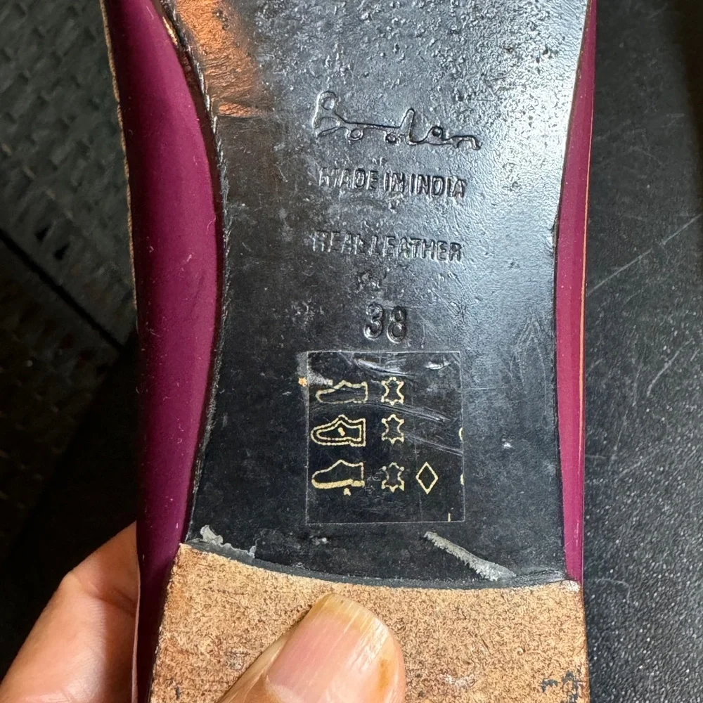 Boden EU 38 scalloped purple ballet flats